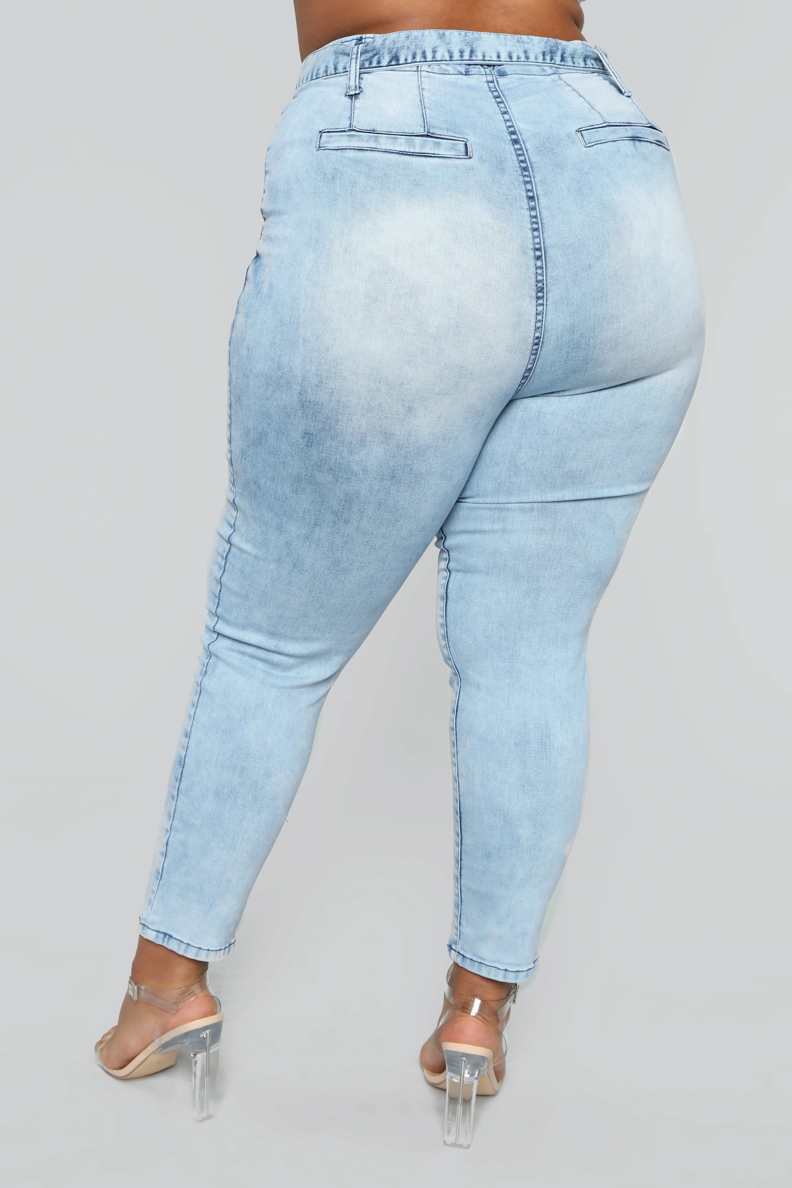 All Wrapped Up High Rise Jeans - Bleach
