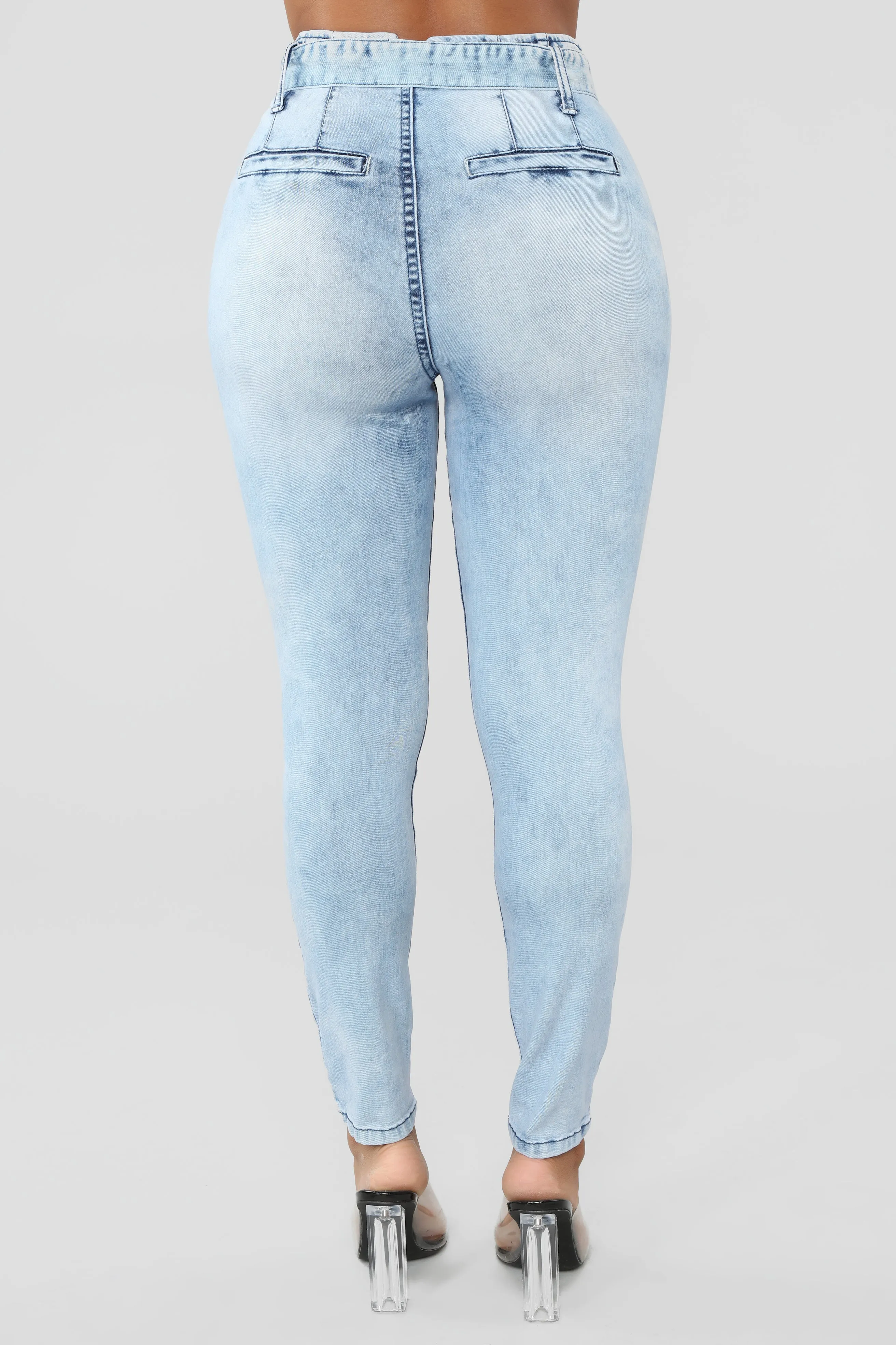 All Wrapped Up High Rise Jeans - Bleach