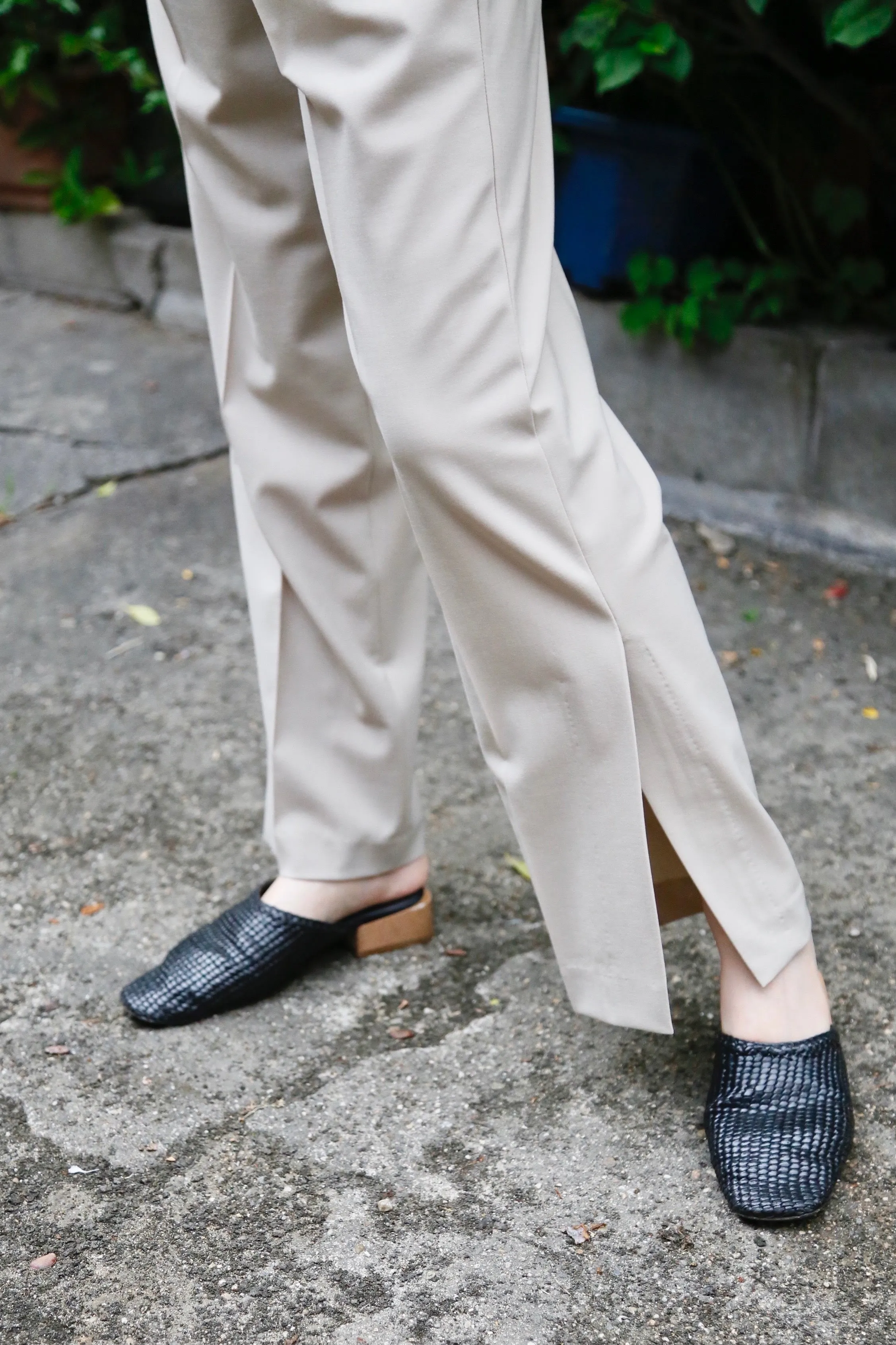 Button Slacks (GREIGE)